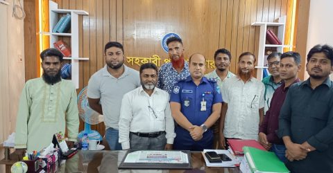 সহকারী পুলিশ সুপারের সাথে চন্দনাইশ প্রেসক্লাবের মতবিনিময়
