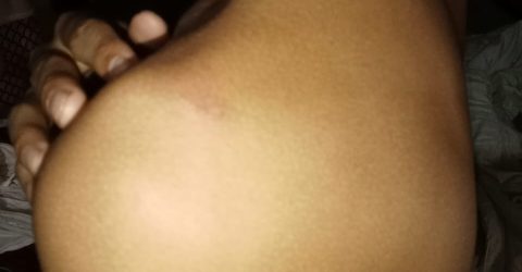 মাদক সেবনে বাধা দেওয়ায় যুবককে মারধর