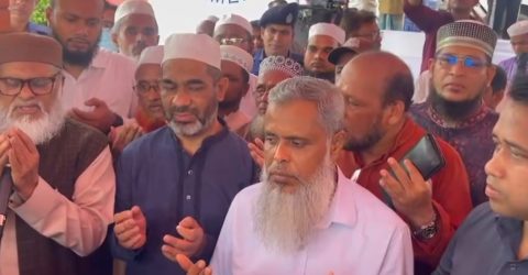 চন্দনাইশে মডেল মসজিদের ভিত্তিপ্রস্তর স্থাপন করেন ধর্ম উপদেষ্টা