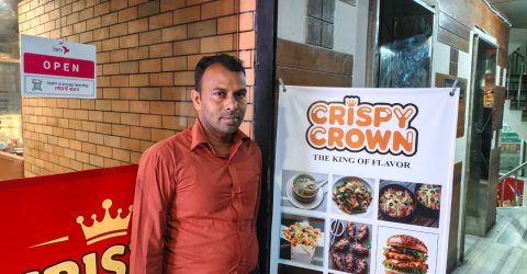 উদ্যোক্তা ইমরান–সারোয়ারের নতুন স্বপ্ন, শুরু হলো ফাস্টফুড রেস্তোরাঁ