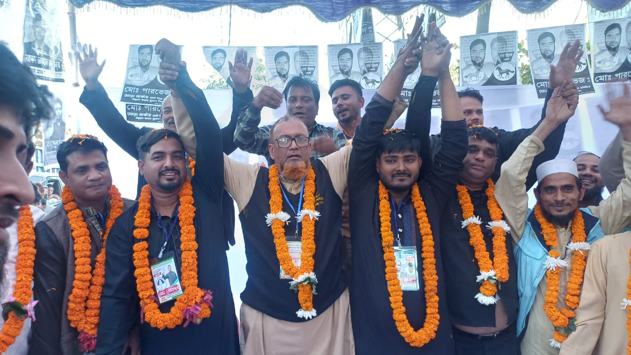 চন্দনাইশে কার মাইক্রো-হাইচ শ্রমিক সমবায়-সভাপতি তৌহিদ : সম্পাদক সবুজ সমিতির নির্বাচন অনুষ্ঠিত