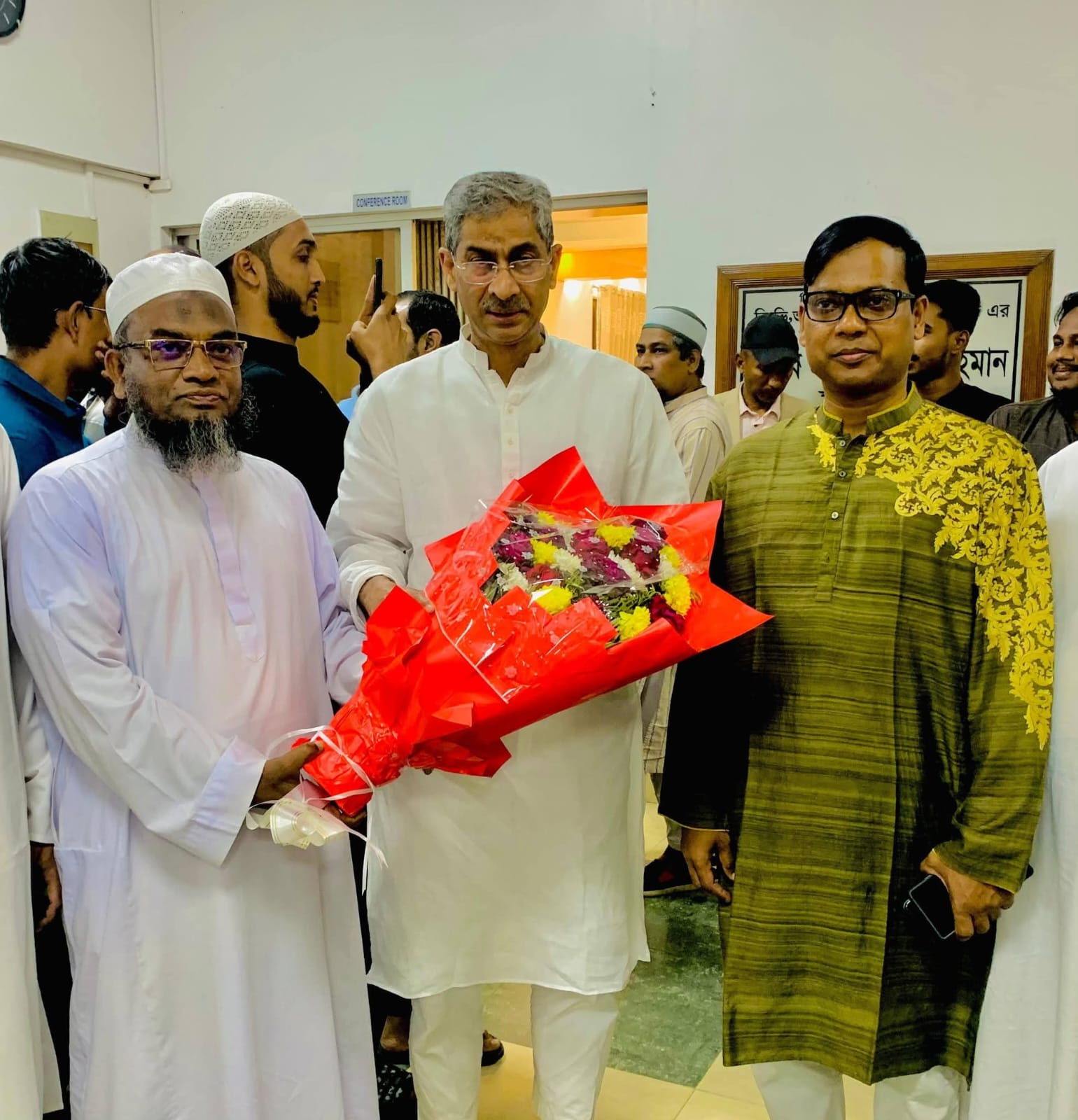 নদী ভাঙন রোধে প্রয়োজনীয় ব্যবস্থা নিতে মন্ত্রী শহীদ উদ্দীন চৌধুরী এ্যানির সাথে সিলেট ৫ আসনের এমমপির সাক্ষাৎ