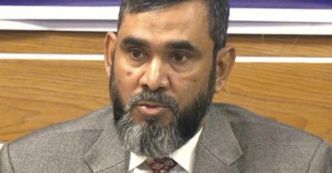 সাংবাদিক-পর্যবেক্ষকরা কেন্দ্রে মোবাইল ব্যবহার করতে পারবেন: ইসি