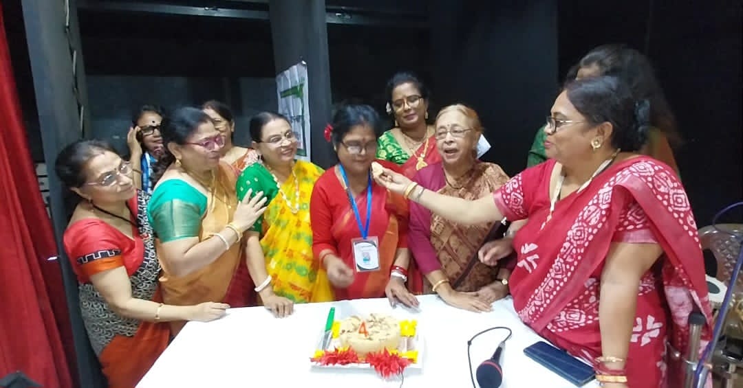 শরৎ স্মৃতি সদন মঞ্চে”ছন্দে আনন্দে’র সাংস্কৃতিক অনুষ্ঠান