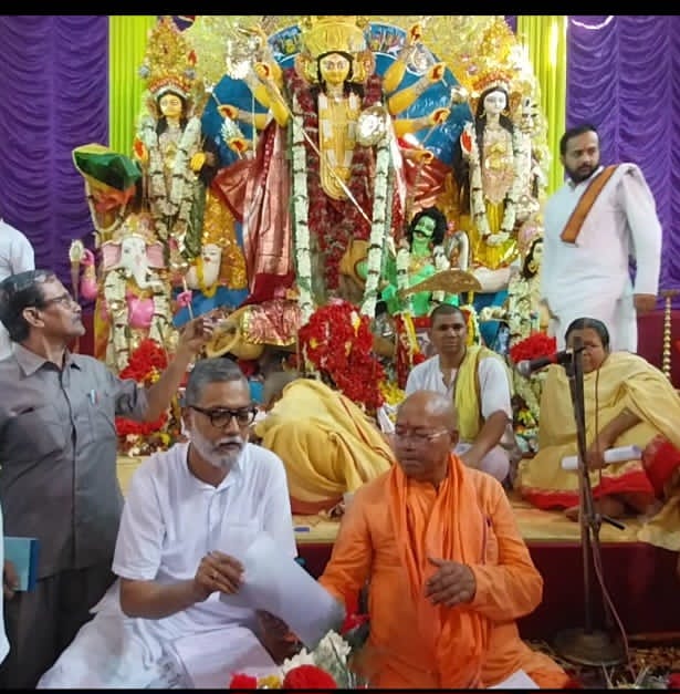 দক্ষিণেশ্বর রামকৃষ্ণ সংঘ আদ্যাপীঠে দিব্য “দুই হাজার” কুমারী পূজা অনুষ্ঠিত