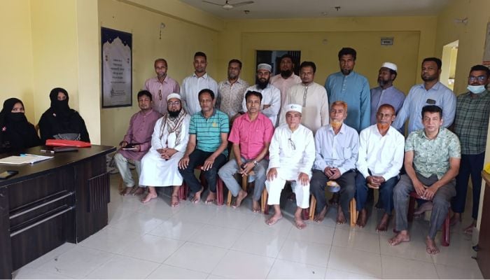 আনোয়ারা কিন্ডার গার্টেন এসোসিয়েশনের সভা